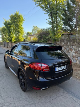 Porsche Cayenne 2012