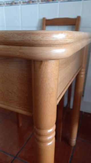 Mesa de madera para cocina