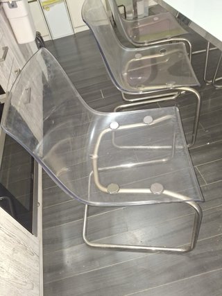 Mesa Comedor Blanca Ikea + 6 Sillas Transparentes