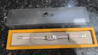 Pulsera Lotus de Acero Plata y Rosa