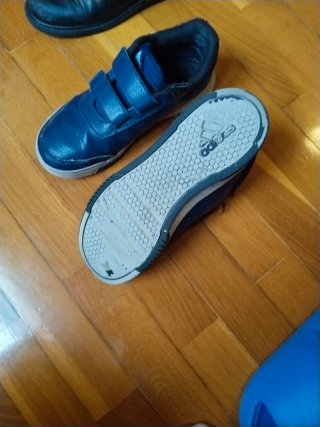 Zapatillas Adidas niño azul