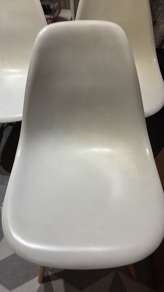 Conjunto 4 Sillas estilo Eames Beige/Blanco