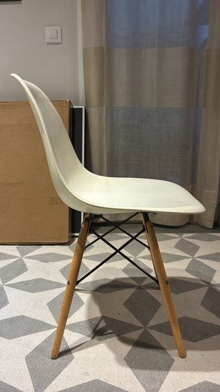Conjunto 4 Sillas estilo Eames Beige/Blanco