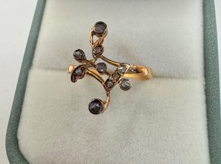 Anillo oro 18 kt con diamantes
