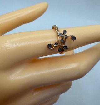 Anillo oro 18 kt con diamantes