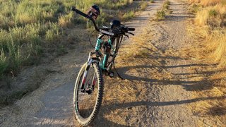 Bicicleta Megamo con motor Bagfan 250W, 36V