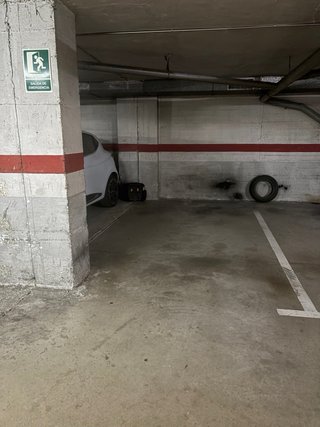Plaza de parking en Sant feliu del Llobregat.