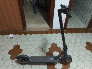 Patinete Eléctrico SEEMAR Negro/Gris