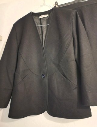 Tailleur Laura Biagiotti Giacca e Gonna Nero XL