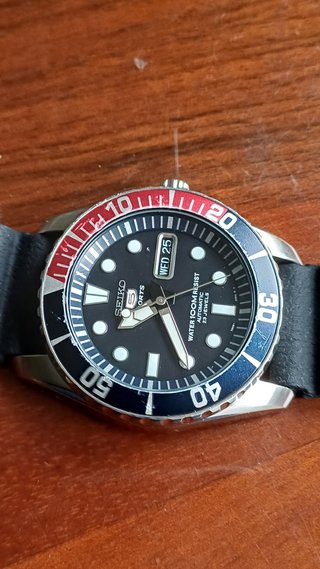 Reloj Seiko SNZF15K1 Automático