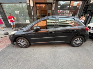 Peugeot 207 2009