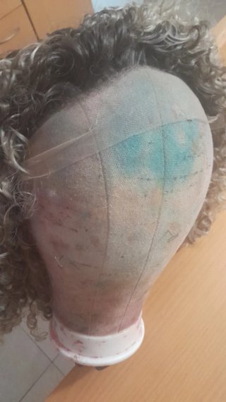 Peluca rizada Lacefront multicolor