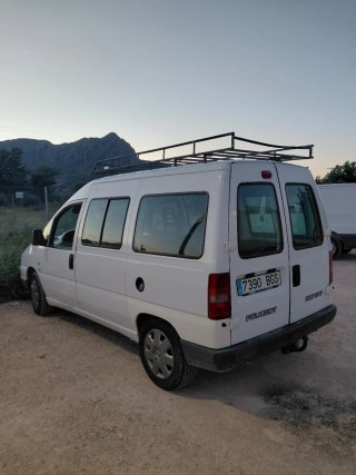 Peugeot e-Expert 2001
