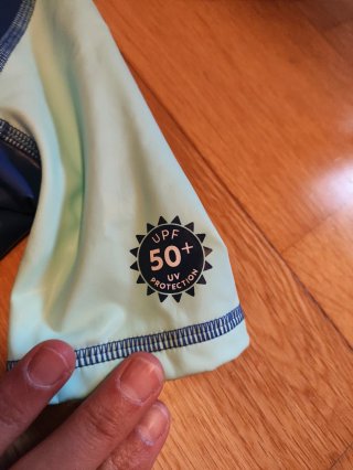Neopreno niño anti UV 96-102cm
