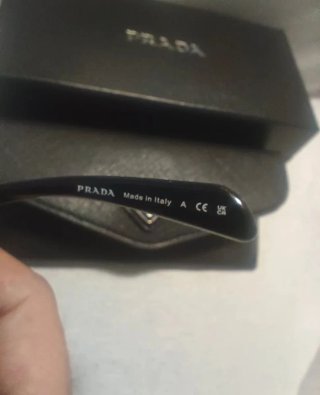 Gafas de sol Prada negras