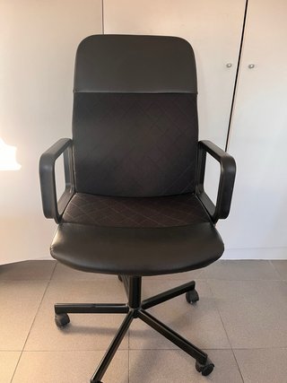 Silla de escritorio Ikea Renberget Negra