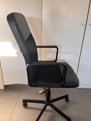 Silla de escritorio Ikea Renberget Negra