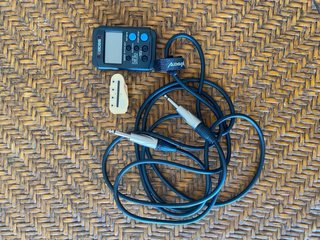 Bajo Yamaha TRBX174 y Amplificador