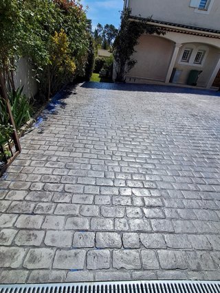 Suelos de hormigón decorativo modernos