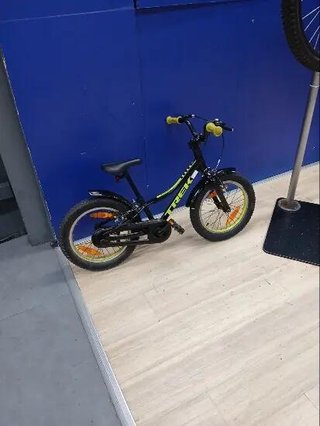 Trek precaliber 16"