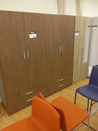 Armario 4 puertas y 2 cajones