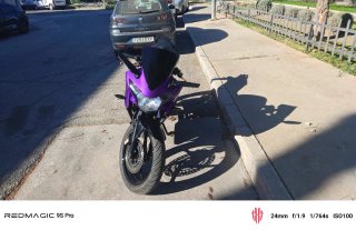 Honda CBR 125r Sportbike Morado