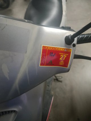Ciclomotor 49cc Scooter Rojo/Plata