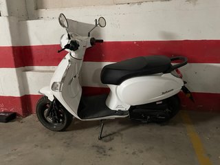 Moto Scooter Keeway Zahara 125cc Blanca
