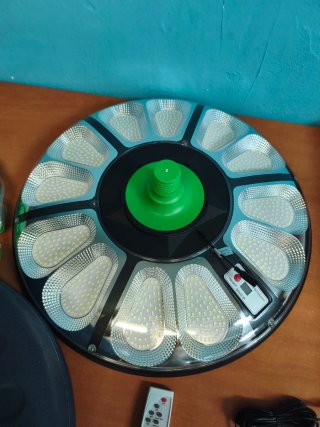 Farola Solar Exterior con Mando