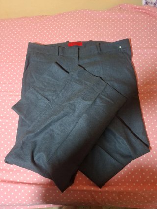 Pantalón Carolina Herrera Gris Talla 10