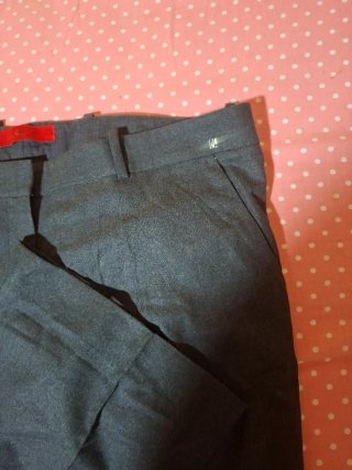 Pantalón Carolina Herrera Gris Talla 10