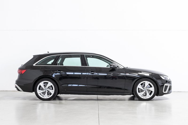 Audi A4 2022, foto 9