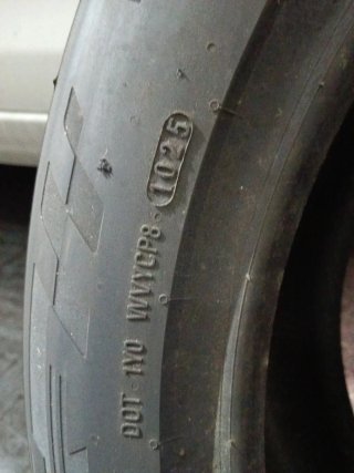 Neumático Kumho Ecsta Sport 235/50 ZR18 XL 101Y