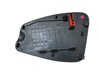 Tapa Caja fusibles Renault 8200735470