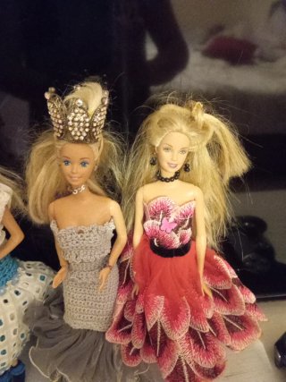 Lotto Barbie Mattel con vestiti fatti a mano