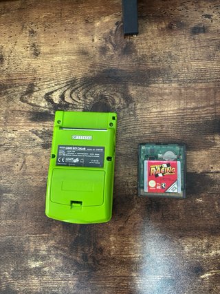 Game Boy Color Verde + Mickey Racing