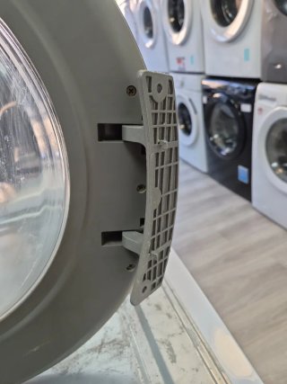 Puerta lavadora LG F4WV3008S4W — 15 €