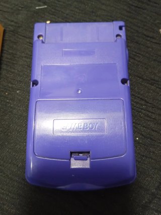 Consola Game Boy Color Morada + Pokémon Amarillo