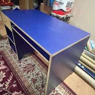 Escritorio juvenil Ikea madera