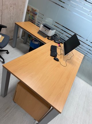 Mesa de oficina madera