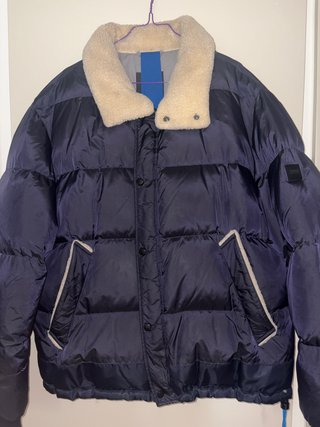 Plumas Hugo Boss Negro y Beige