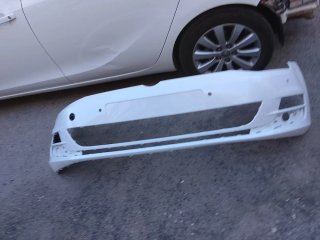 Paragolpes Delantero VW Golf 2014