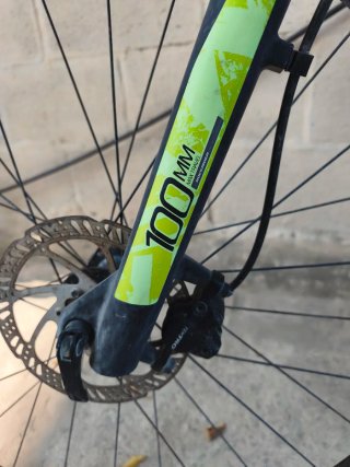 Bicicleta Rockrider Negra