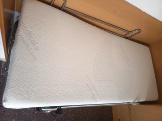 Cama eléctrica articulada