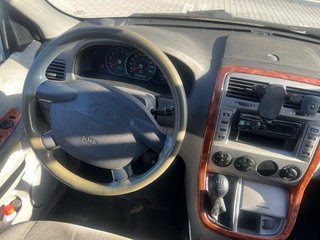 KIA Carnival 2005