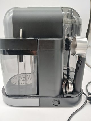 Cecotec Cafetera Semiautomática Power Instant-ccino 20 Chic Serie Nera. para café molido y en cápsul