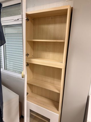 Vitrina/Estantería Blanca con Puertas de Cristal