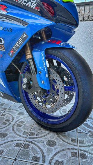 Suzuki GSXR 1000 k8 circuito