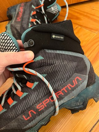 Botas La Sportiva Aequilibrium Hike