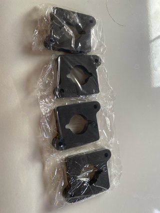 Adaptadores Bobinas R8 (4 unidades)